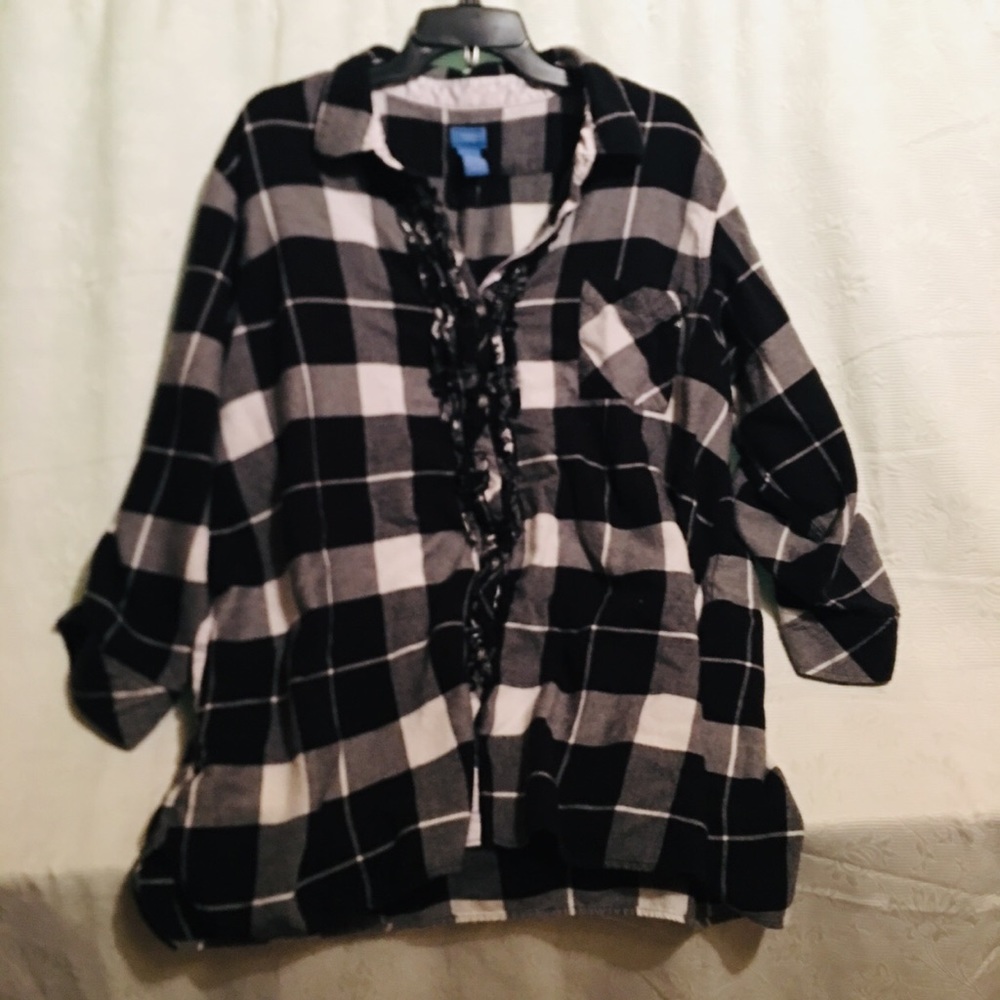 Vera Wang Flannel Button-Down Top